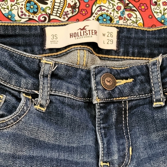 Hollister Skinny Jeans - Picture 4 of 4